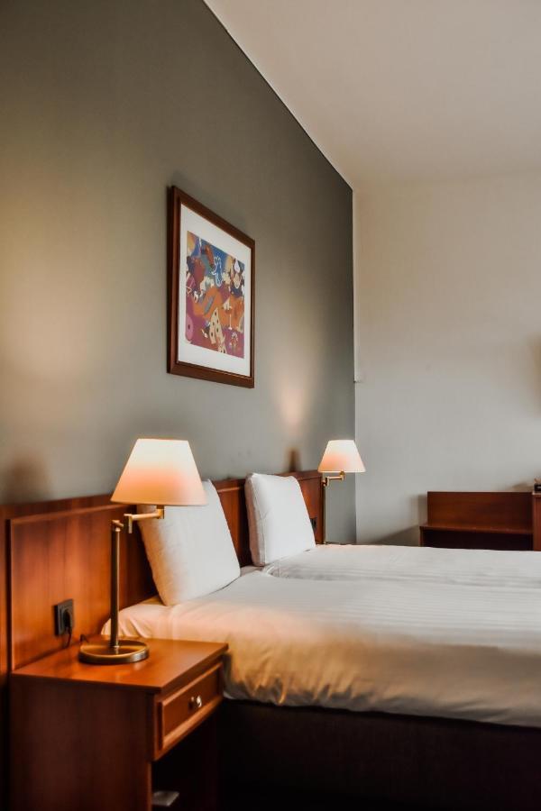 Hotel Ten Cate Емен Екстериор снимка
